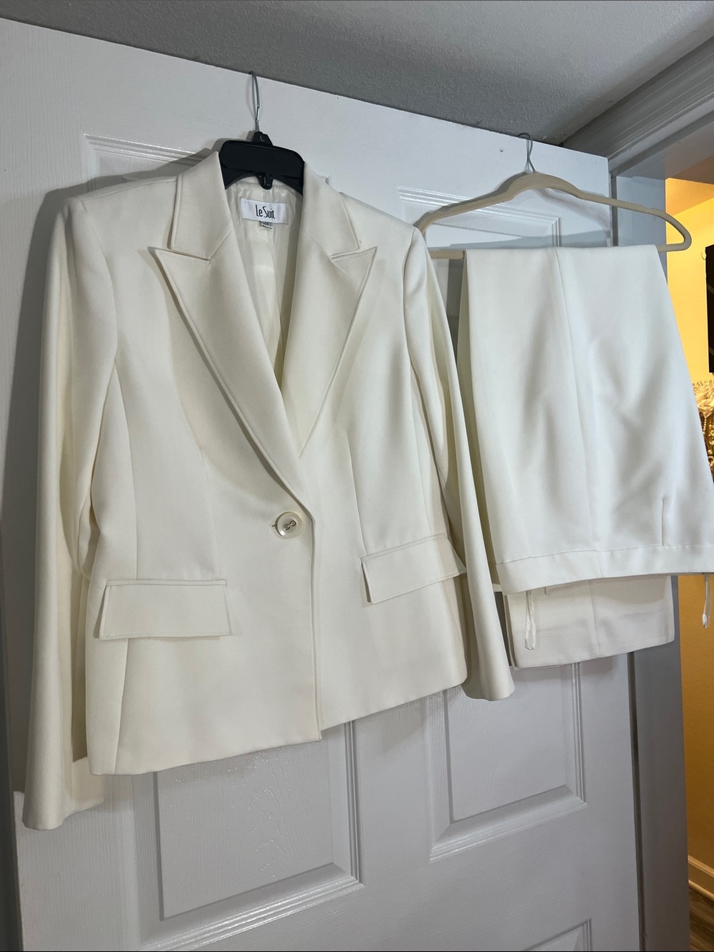 Le Suit Cream Two-Piece Blazer and Skirt Set